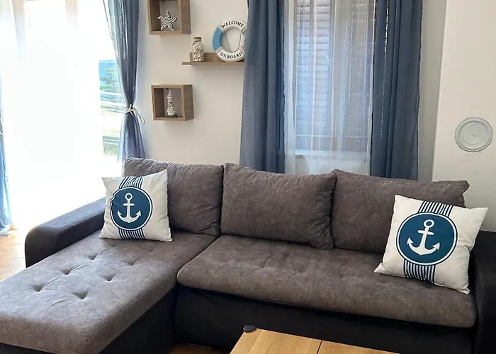 Adepto * Sveti Jakov